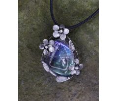 Křišťál aqua aura s květinkami