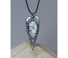 Srdíčko s merlinitem